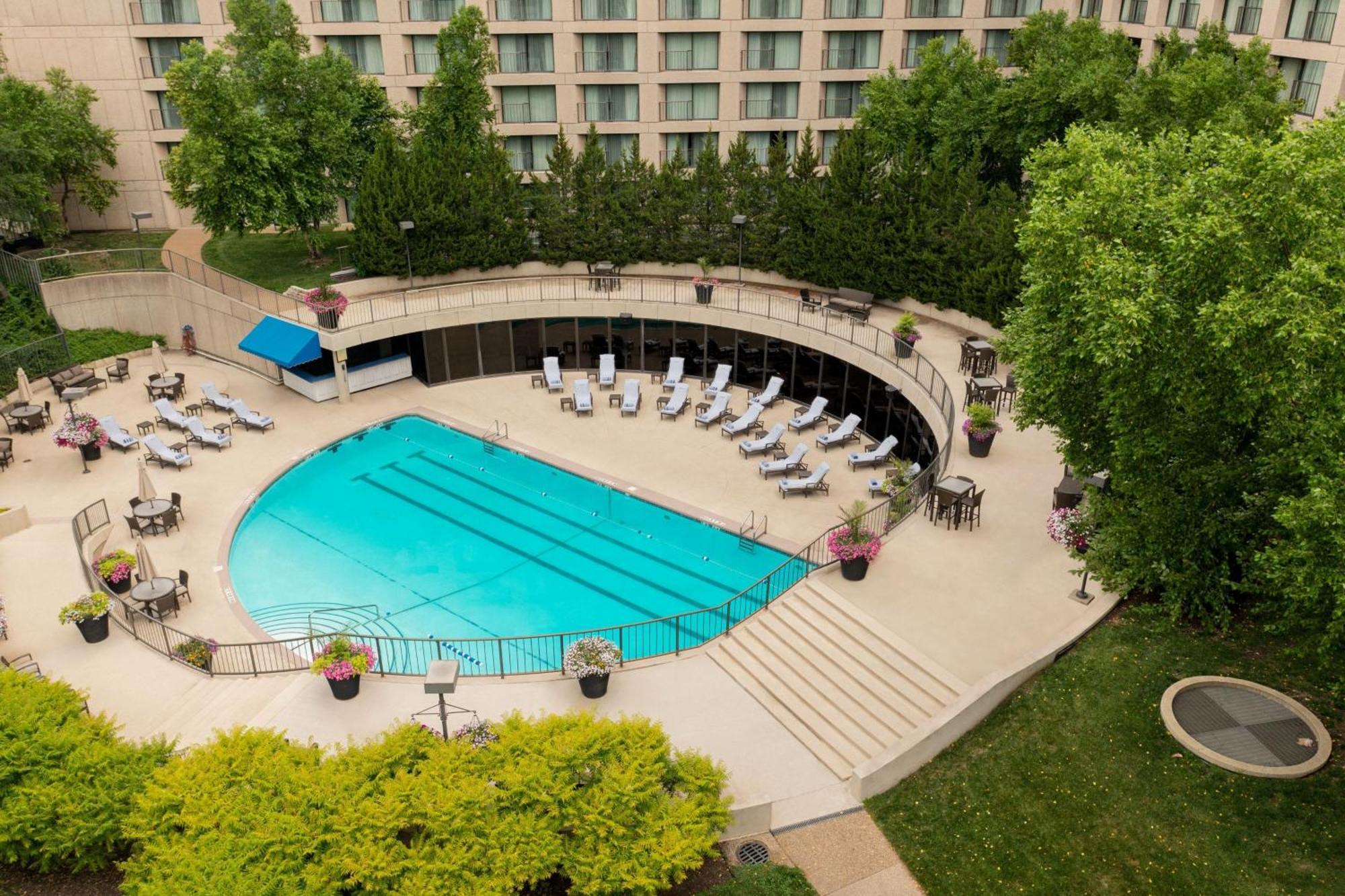 The Westin Kansas At Crown Center Hotel 4*