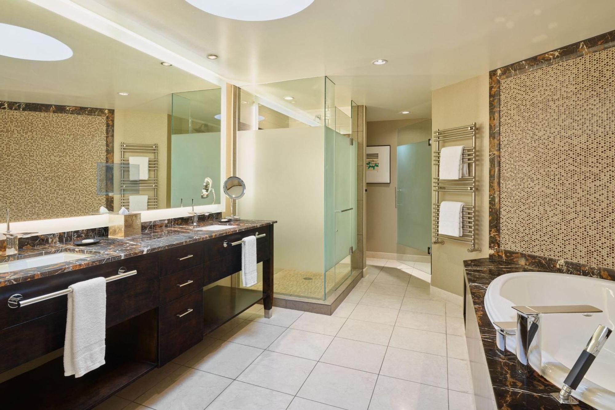 The Westin Kansas At Crown Center Kansas City