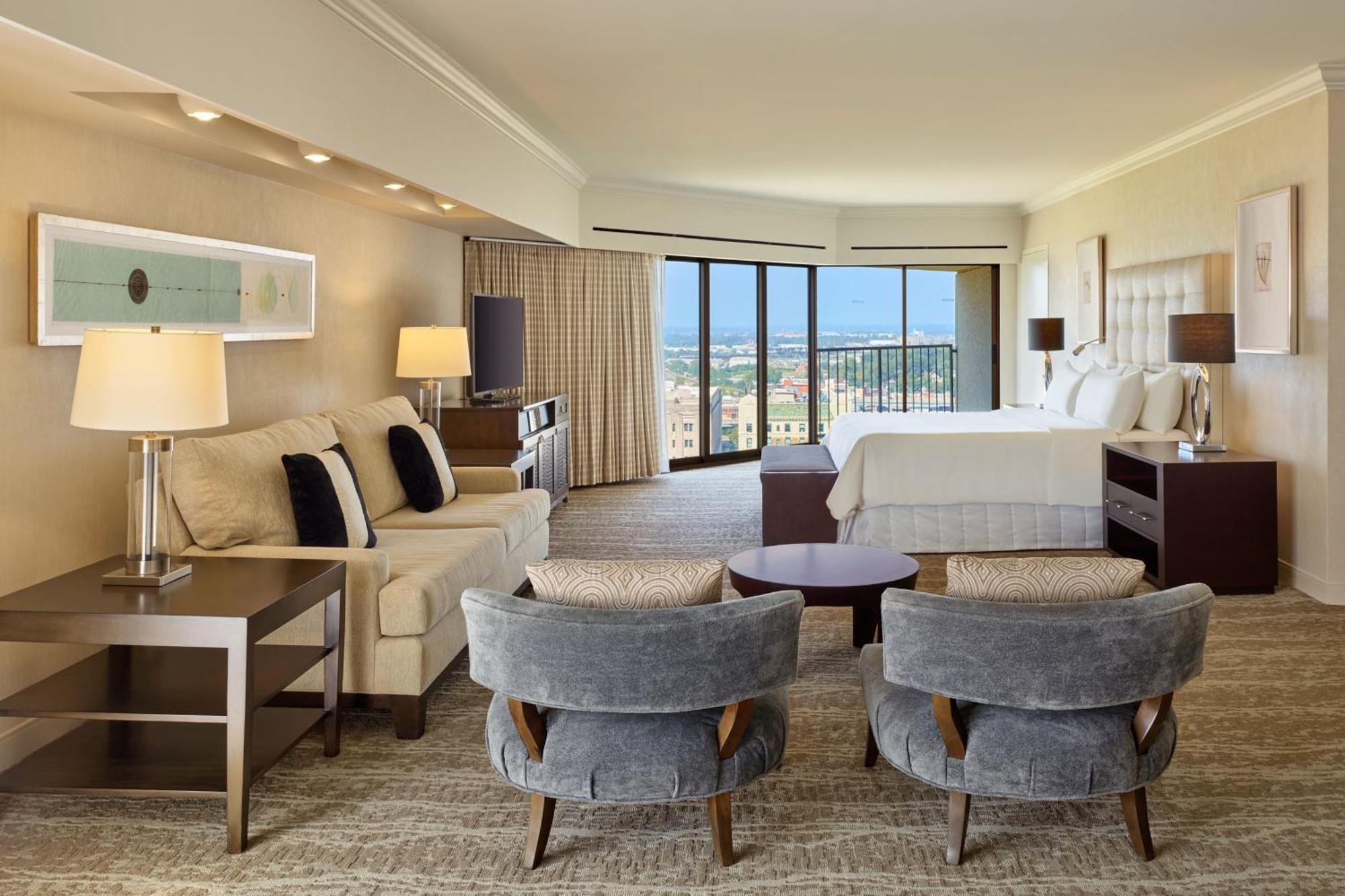 The Westin Kansas At Crown Center Hotel Kansas City