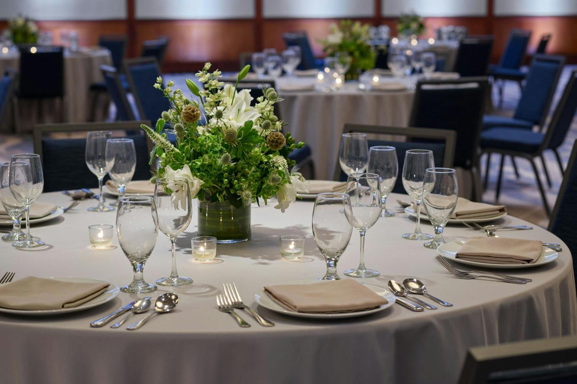 Hotel The Westin Kansas At Crown Center 4*