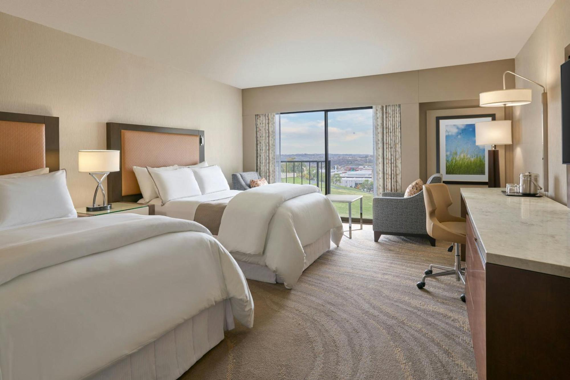 The Westin Kansas At Crown Center Hotel Kansas City